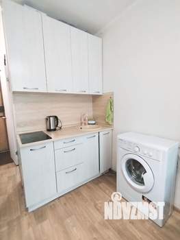 Студия квартира, посуточно, 14м2, 1/5 этаж