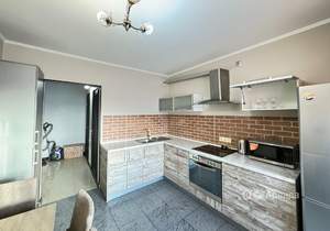 2-к квартира, на длительный срок, 62м2, 8/10 этаж