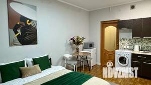 Студия квартира, посуточно, 30м2, 3/18 этаж