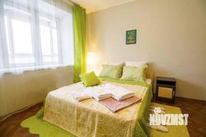 1-к квартира, посуточно, 40м2, 9/10 этаж