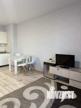 Студия квартира, на длительный срок, 33м2, 2/17 этаж