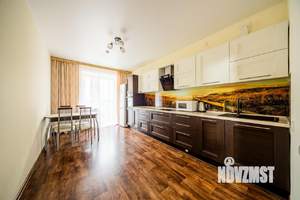 2-к квартира, посуточно, 78м2, 1/1 этаж