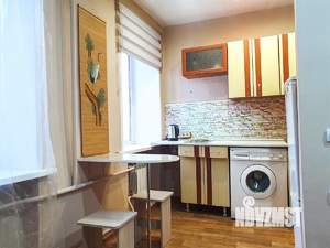 1-к квартира, посуточно, 32м2, 3/5 этаж