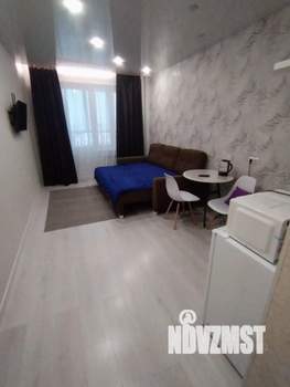 Студия квартира, посуточно, 28м2, 17/18 этаж
