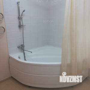 2-к квартира, посуточно, 65м2, 4/10 этаж