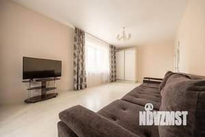2-к квартира, посуточно, 78м2, 4/8 этаж