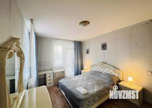 2-к квартира, посуточно, 80м2, 1/1 этаж