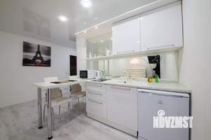 1-к квартира, посуточно, 32м2, 1/1 этаж