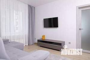 1-к квартира, посуточно, 64м2, 1/1 этаж