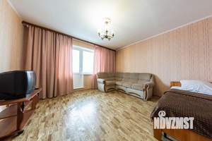 1-к квартира, посуточно, 40м2, 1/1 этаж