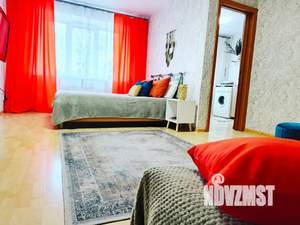 1-к квартира, посуточно, 38м2, 2/4 этаж