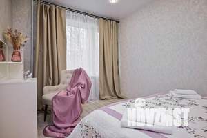 2-к квартира, посуточно, 40м2, 1/9 этаж