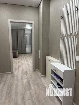 Студия квартира, на длительный срок, 38м2, 2/25 этаж