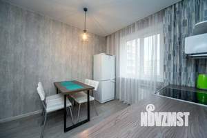 1-к квартира, посуточно, 38м2, 1/1 этаж