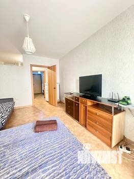 1-к квартира, посуточно, 35м2, 5/18 этаж