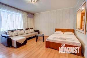 2-к квартира, посуточно, 62м2, 5/10 этаж