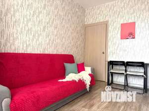 1-к квартира, посуточно, 40м2, 7/25 этаж