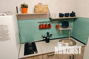 2-к квартира, посуточно, 48м2, 1/5 этаж