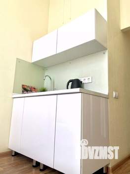 1-к квартира, посуточно, 18м2, 1/1 этаж