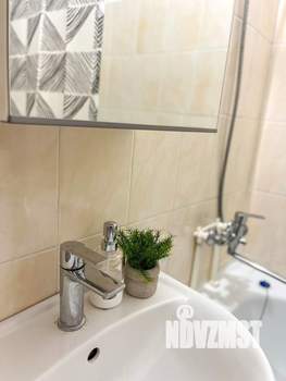 1-к квартира, посуточно, 42м2, 1/1 этаж