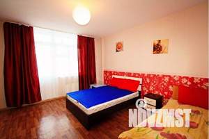 1-к квартира, посуточно, 40м2, 7/10 этаж