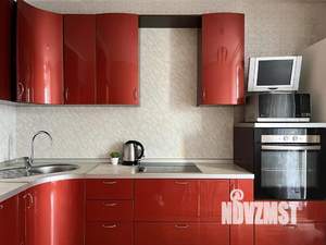 1-к квартира, посуточно, 47м2, 1/1 этаж