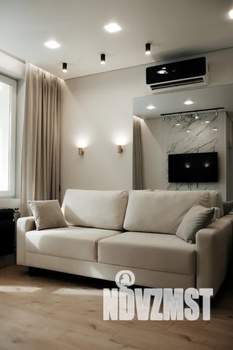 2-к квартира, посуточно, 41м2, 7/17 этаж