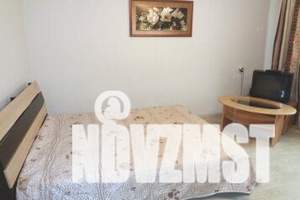 1-к квартира, посуточно, 35м2, 4/10 этаж