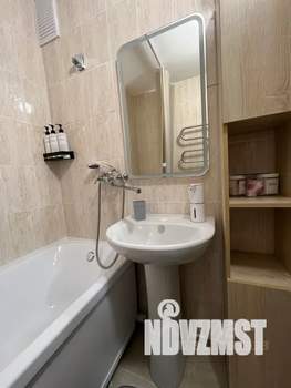 1-к квартира, посуточно, 42м2, 2/17 этаж