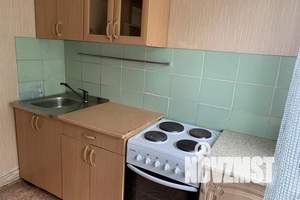 1-к квартира, посуточно, 38м2, 3/5 этаж