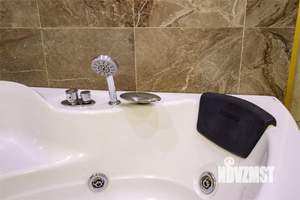 2-к квартира, посуточно, 42м2, 7/10 этаж