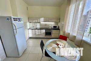 1-к квартира, посуточно, 48м2, 8/9 этаж