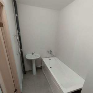 1-к квартира, на длительный срок, 40м2, 1/17 этаж