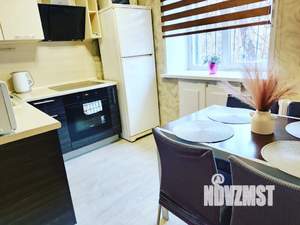 1-к квартира, посуточно, 45м2, 1/5 этаж