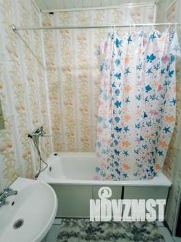 Студия квартира, посуточно, 30м2, 5/10 этаж