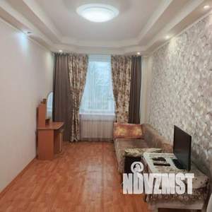 Студия квартира, на длительный срок, 28м2, 1/13 этаж