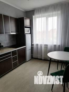 1-к квартира, посуточно, 33м2, 8/10 этаж