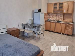 Студия квартира, посуточно, 28м2, 3/20 этаж