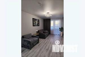 1-к квартира, посуточно, 33м2, 4/18 этаж