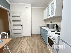 1-к квартира, посуточно, 42м2, 1/1 этаж