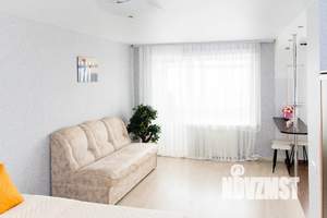 Студия квартира, посуточно, 38м2, 6/9 этаж