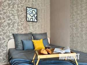 1-к квартира, посуточно, 40м2, 10/19 этаж
