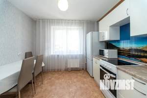 1-к квартира, посуточно, 36м2, 3/18 этаж