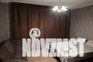 1-к квартира, посуточно, 40м2, 8/10 этаж