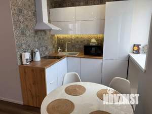 Студия квартира, посуточно, 32м2, 4/5 этаж