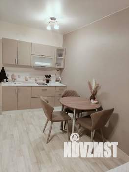 Студия квартира, посуточно, 37м2, 13/16 этаж