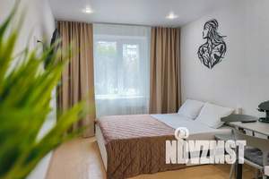 1-к квартира, посуточно, 18м2, 1/10 этаж