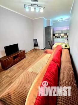 2-к квартира, посуточно, 40м2, 18/25 этаж