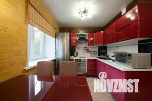 2-к квартира, посуточно, 54м2, 2/5 этаж