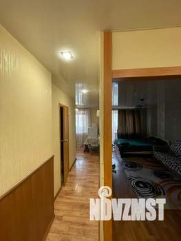 1-к квартира, посуточно, 37м2, 9/9 этаж